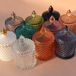 indelis žvakėms su dangteliu